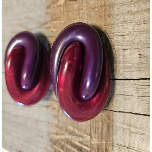 VINTAGE Statement Earrings Purple & Red Interlocking Loop Design Fashion Jewelry - Picture 13 of 16
